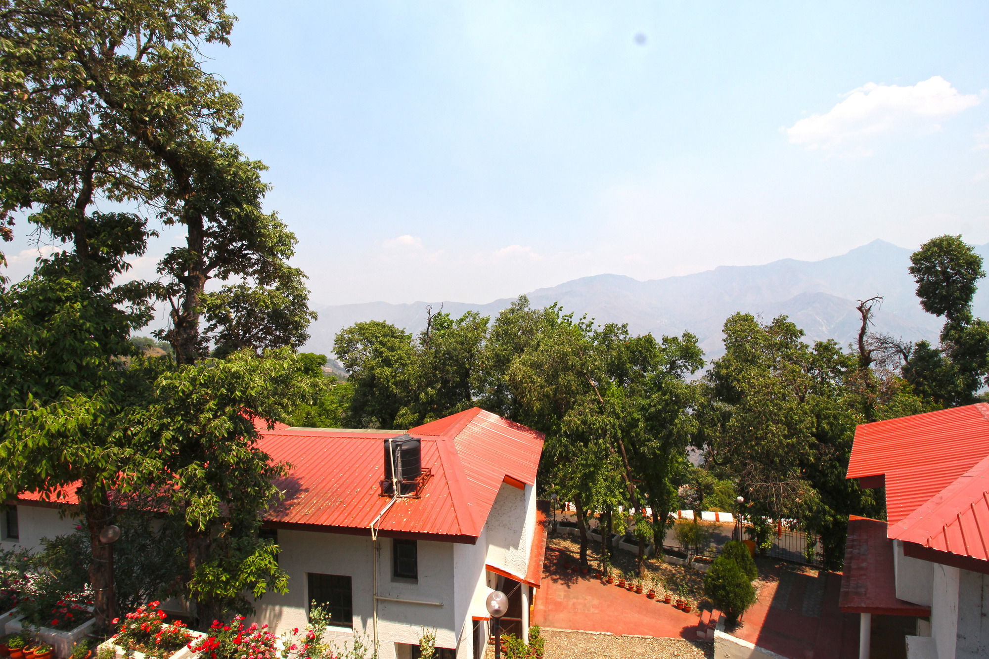 Oyo 5248 Surbee Resorts Mussoorie Exterior photo